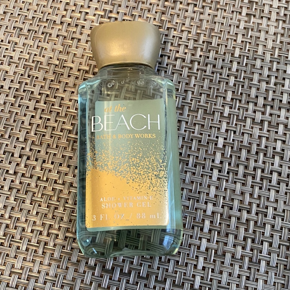 Bath & Body Works At The Beach Bath & Body Set - Aqua and Gold Travel Size - Picture 4 of 11